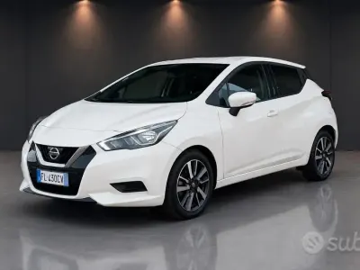 Usata Nissan Micra 71 CV (52 kW) 2017 Beige Utilitaria