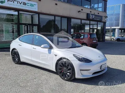 Usata Tesla Model 3 Long Range AWD 155 kW (211 CV) 2022 Bianco Berlina