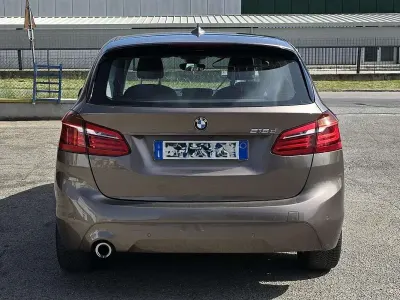 Usata BMW 216 Active Tourer Luxury Line 116 CV (85 kW) 2018 Bronzo Monovolume