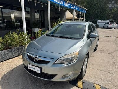 Usata Opel Astra 125 CV (91 kW) 2011 Grigio Station wagon