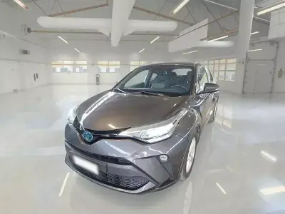 Occasion Toyota C-HR Business Edition 98 ch (72 kW) 2020 Gris SUV