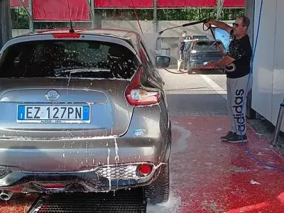 Usata Nissan Juke 110 CV (80 kW) 2015 Grigio SUV
