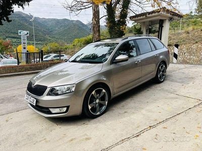 Usata Skoda Octavia Ambition 105 CV (77 kW) 2014 Grigio Station wagon