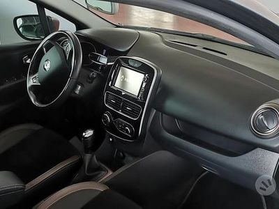 Usata Renault Clio GrandTour Intens 2017 Grigio Station wagon