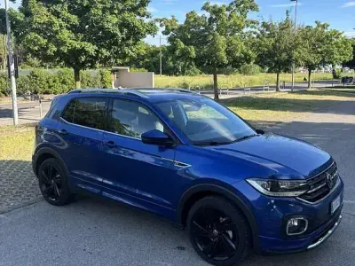 Usata VW T-Cross R-line 110 CV (80 kW) 2021 Blu SUV