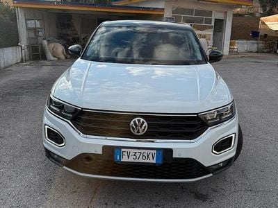Usata VW T-Roc 116 CV (85 kW) 2019 Bianco SUV