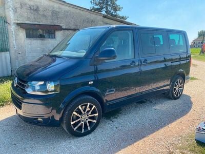 VW Caravelle