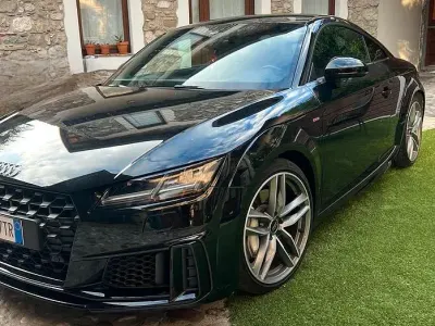 Begagnad Audi TT S-Line 245 HK (180 kW) 2021 Svart Sportkupé