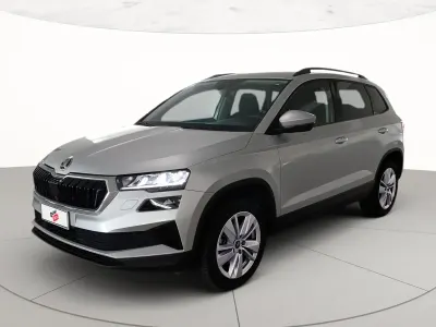 Usata Skoda Karoq Executive 150 CV (110 kW) 2025 Argento brillante metallizzato SUV