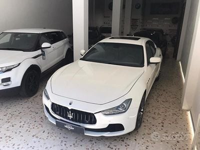 Usata Maserati Ghibli 275 CV (202 kW) 2016 Bianco Berlina