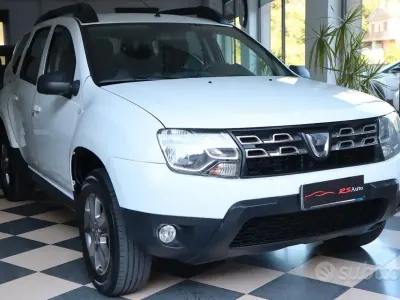 Usata Dacia Duster 114 CV (83 kW) 2016 Bianco SUV