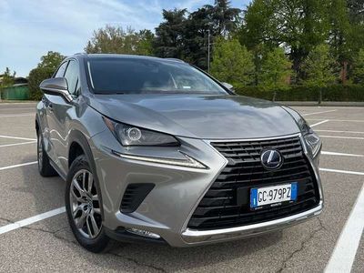 usata Lexus NX300h NX Hybrid 4WD Business