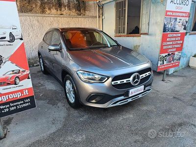 Usata Mercedes A200 Business 150 CV (110 kW) 2020 Grigio Monovolume
