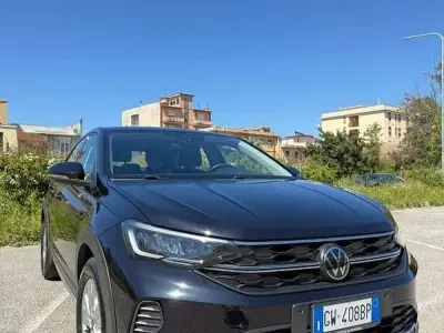 Usata VW Taigo Life 110 CV (80 kW) 2024 Nero SUV