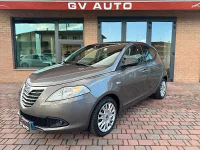 Usata Lancia Ypsilon