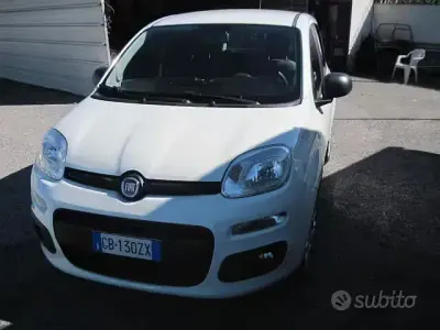 Usata Fiat Panda Lounge 69 CV (50 kW) 2020 Bianco Utilitaria