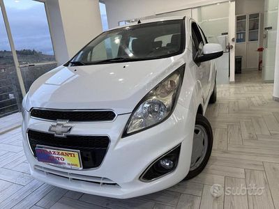 Usata Chevrolet Spark LT 65 CV (47 kW) 2014 Bianco Utilitaria