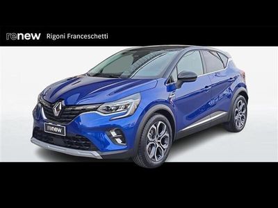 Usata Renault Captur Techno 145 CV (106 kW) 2023 Blu chiaro SUV