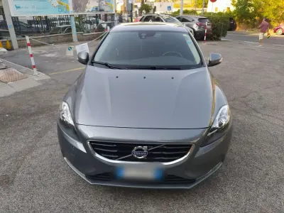 Usata Volvo V40