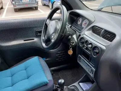 Usata Daihatsu Terios 86 CV (63 kW) 2002 SUV