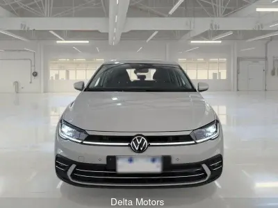 Usata VW Polo Style 95 CV (69 kW) 2022 Bianco Utilitaria