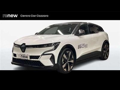 Bianco Usata 2024 Renault Megane E-Tech Techno Berlina | 27.900 € (Cara)