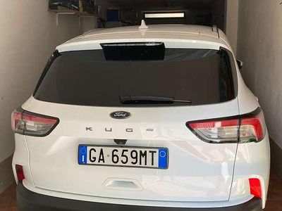 Usata Ford Kuga ST-Line 120 CV (88 kW) 2020 Bianco SUV