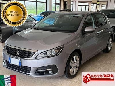 Usata Peugeot 308 Active 131 CV (96 kW) 2019 Grigio hurricane Berlina
