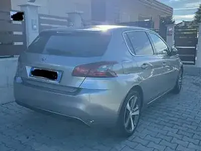 Usata Peugeot 308 GT-line 131 CV (96 kW) 2019 Grigio Berlina