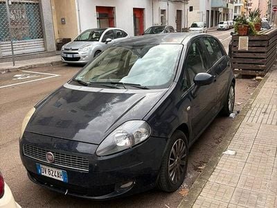 Usata Fiat Grande Punto 75 CV (55 kW) 2009 Blu Utilitaria