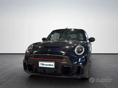 Begagnad Mini John Cooper Works Cabriolet 231 HK (169 kW) 2022 Svart Cab