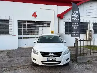 Usata VW Tiguan 140 CV (102 kW) 2010 Bianco SUV