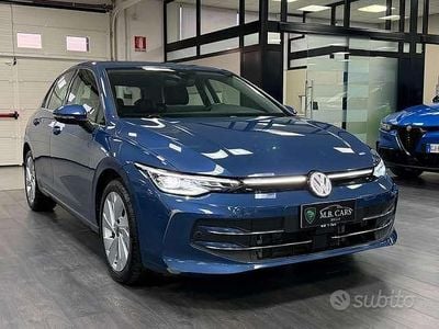 Blu/azzurro Usata 2025 VW Golf Style Berlina | 31.900 € (Buon prezzo)
