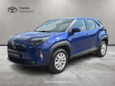 Begagnad Toyota Yaris Cross Active 116 HK (85 kW) 2022 Blå SUV
