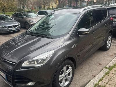 Usata Ford Kuga 120 CV (88 kW) 2015 Blu SUV