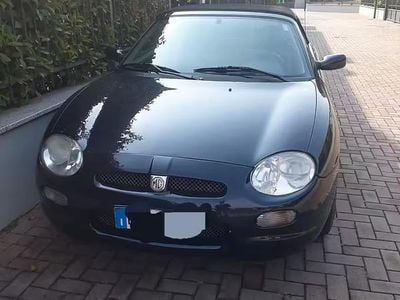 Usata MG F 145 CV (106 kW) 2000 Blu Cabrio