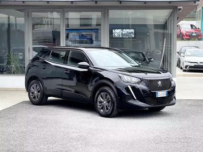 Usata Peugeot 2008 Active 131 CV (96 kW) 2021 Nero SUV