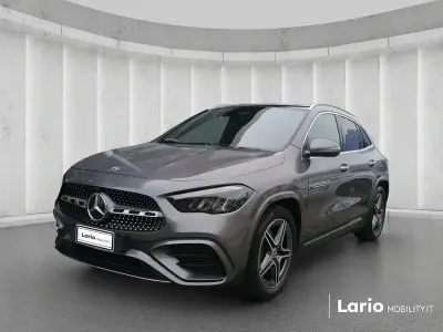 Usata Mercedes GLA200 AMG Line Premium 150 CV (110 kW) 2023 Grigio SUV