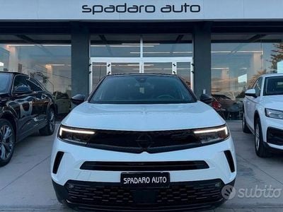 Usata Opel Mokka GS Line 101 CV (74 kW) 2023 Bianco SUV