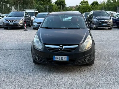 Usata Opel Corsa Club 80 CV (58 kW) 2007 Nero Utilitaria