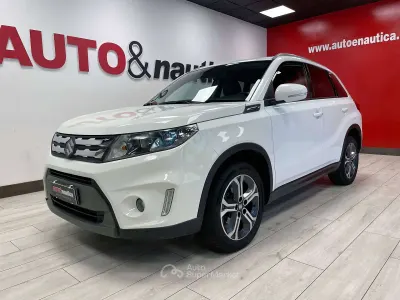 Usata Suzuki Vitara Cool 120 CV (88 kW) 2017 Bianco SUV