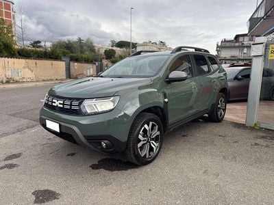 Usata Dacia Duster Journey 101 CV (74 kW) 2023 Verde SUV