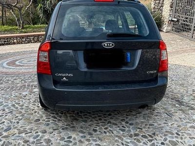 Usata Kia Carens 140 CV (102 kW) 2008 Monovolume