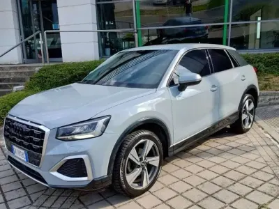 Usata Audi Q2 150 CV (110 kW) 2022 Grigio SUV