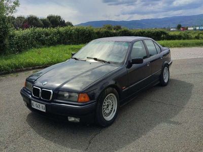 usata BMW 320 E36 i