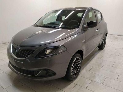 Usata Lancia Ypsilon S 69 CV (50 kW) 2024 Grigio Utilitaria