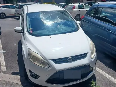 Usata Ford Grand C-Max 115 CV (84 kW) 2011 Bianco Monovolume