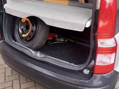 Occasion Fiat Panda 4x4 60 ch (44 kW) 2006 Argent Citadine