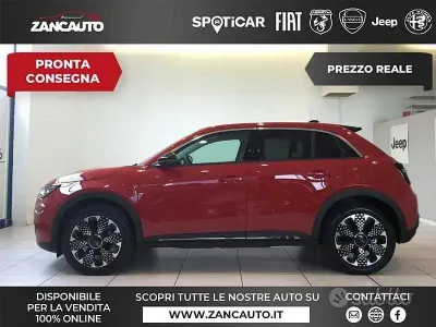 Nuova Fiat 600E La Prima 114 kW (156 CV) 2025 Rosso SUV