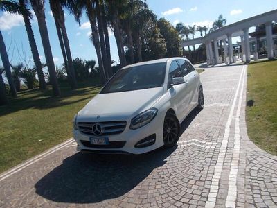 usata Mercedes B180 110cv *FULL OPTIONAL* da VETRINA